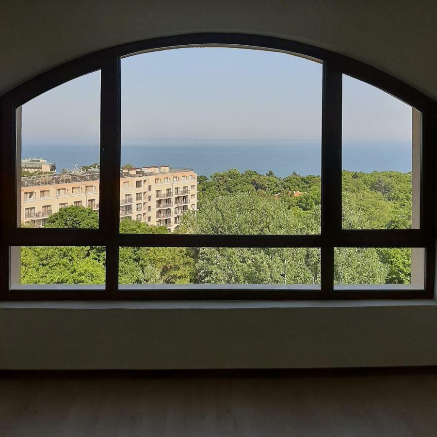 Vesta Riviera - Free Parking Aparthotel Golden Sands Exterior photo