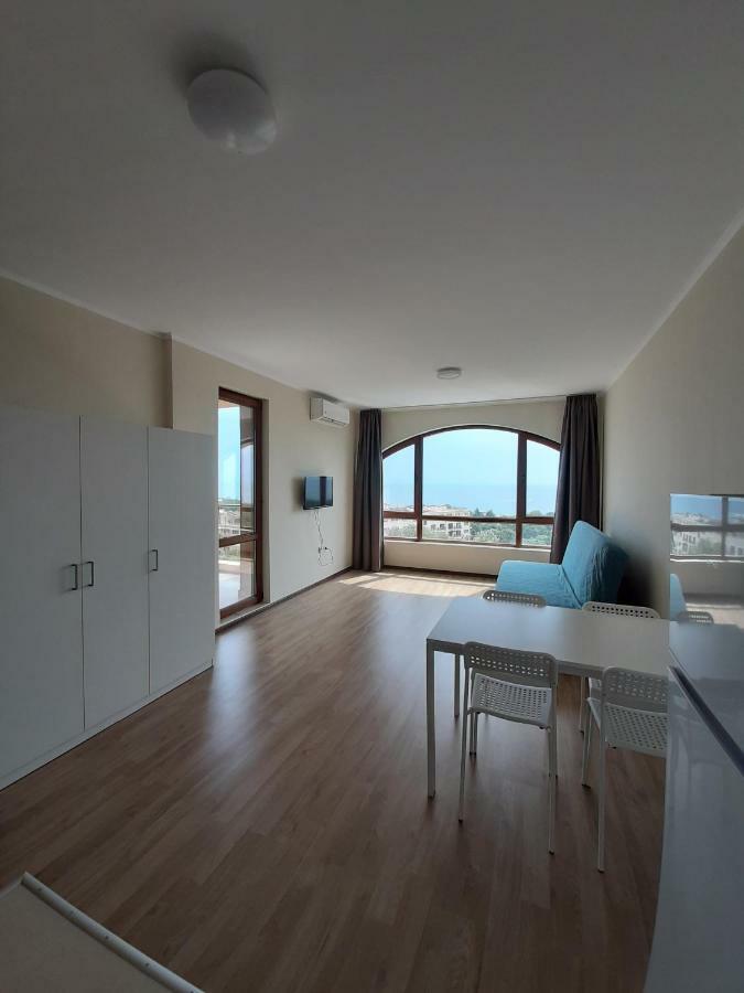 Vesta Riviera - Free Parking Aparthotel Golden Sands Exterior photo